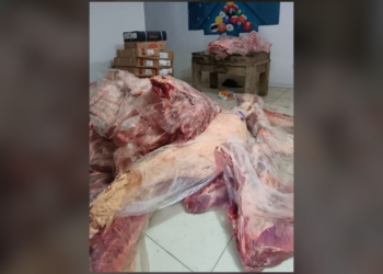 Polícia prende suspeitos e recupera carga de carne roubada em São Roque